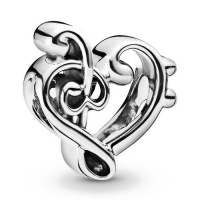Pandora Moments Szívformájú violinkulcs ezüst charm