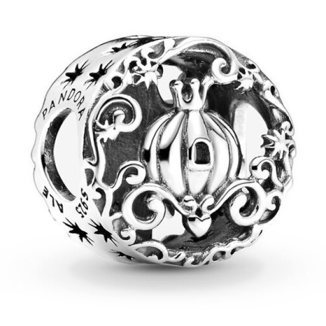Pandora Moments Disney Hamupipőke Éjféli tök ezüst charm