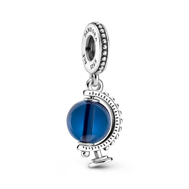 Pandora Moments Földgömb ezüst függő charm