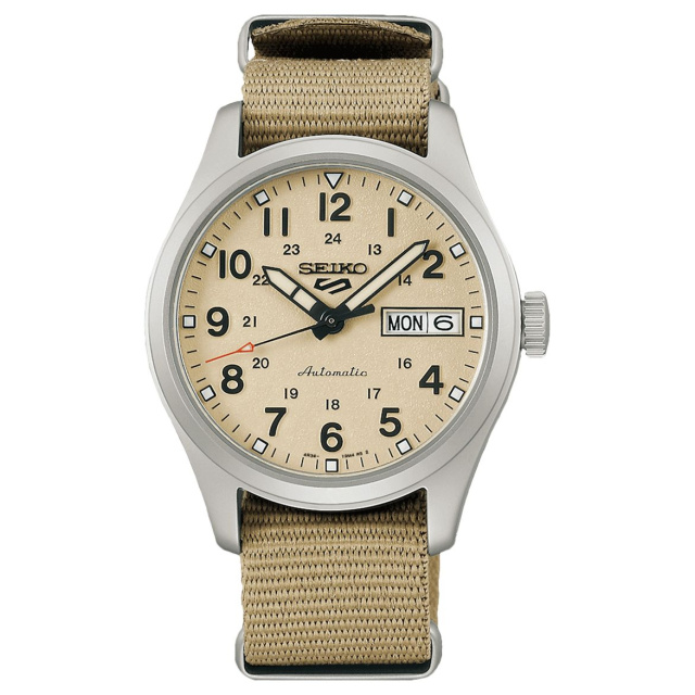 Seiko óra SRPJ83K1
