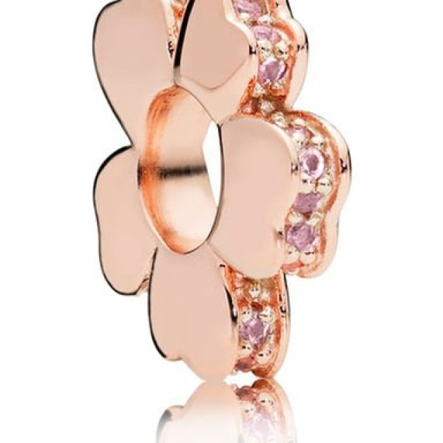Pandora Moments rozé spacer