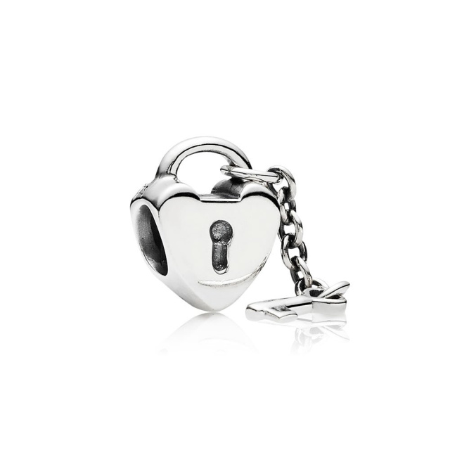Pandora Moments ezüst charm