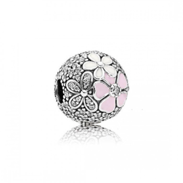 Pandora Moments ezüst klip charm