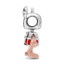 Pandora Moments Disney Mickey Egér robot rozé charm