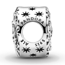 Pandora Moments Disney Hamupipőke Éjféli tök ezüst charm