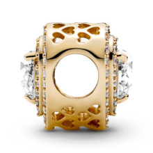 Pandora Moments arany charm