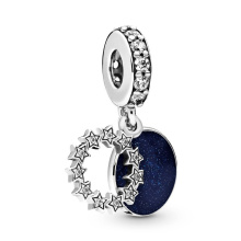 Pandora Moments Disney kastély ezüst charm