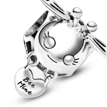 Pandora Moments Bee Mine ezüst charm