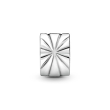 Pandora Moments Napfény ezüst klip charm