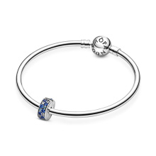 Pandora Moments Kék pavé ezüst klip charm