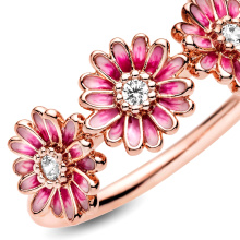 Pandora Rózsaszín százszorszép trió rozé arany gyűrű