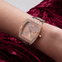 Guess női óra GW0104L3