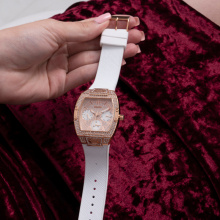 Guess női óra GW0105L3
