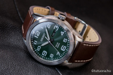 Seiko Solar férfi óra SNE473P1