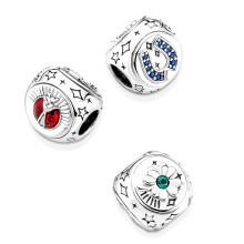 Pandora Moments Lóhere, patkó és katicabogár háromoldalú ezüst charm