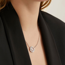 Guess női nyaklánc JUBN01106JWRHT/U