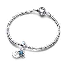 Pandora Moments Nyíló virág dupla függő Ezüst Charm