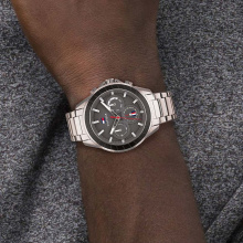 Tommy Hilfiger férfi óra TH1791857