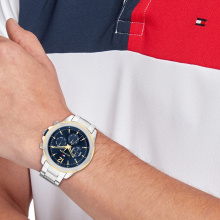 Tommy Hilfiger férfi óra TH1792059