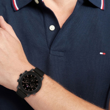 Tommy Hilfiger férfi óra TH1792110