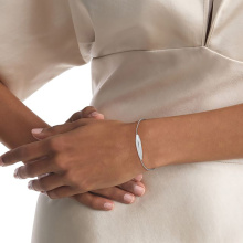 Calvin Klein Sculpted női karkötő CKJ35000823