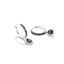 Thomas Sabo Ezüst karika fülbevaló fekete cirkónia medállal