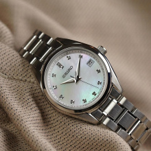 Seiko Ladies Diamond  női karóra SUR579P1