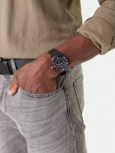 Casio Timeless Collection kék-piros lünettás férfi karóra MRW-230H-1E2VEF