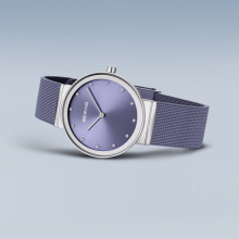 Bering Classic lila színű női karóra 10135-908