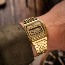 Casio Vintage sárga arany színű unisex karóra A1000G-9EF