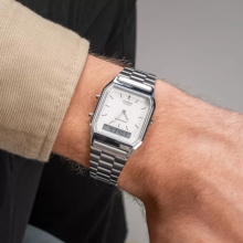 Casio Vintage ezüst színű férfi karóra AQ-230A-7DMQYES