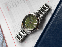 Casio Edifice zöld számlapos férfi karóra EFV-160D-3AVEF