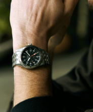 Seiko 5 Sports Field New Design Automata fekete számlapos férfi karóra HDB006K1
