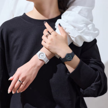 Casio Collection fekete színű unisex karóra LQ-24B-1BEF