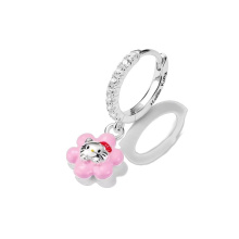 Thomas Sabo Hello Kitty fél pár virág fülbevaló fehér cirkóniával