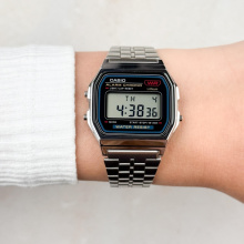 Casio Vintage Retro fekete-ezüst színű unisex karóra A159WE-1EF