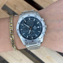 Casio Edifice kék-ezüst színű férfi karóra EFR-526D-2AVUEF