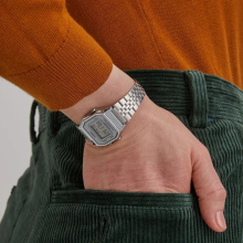 Casio Vintage Retro fehér-ezüst színű női karóra LA680WEA-7EF