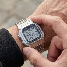 Casio Classic ezüst színű férfi karóra W-800HD-1AVEF