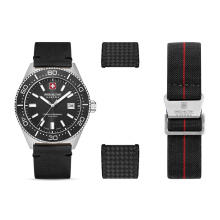 Swiss Military Hanowa Nomad férfi karóra SMWGB0004901