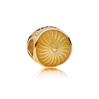 Pandora Moments shine charm