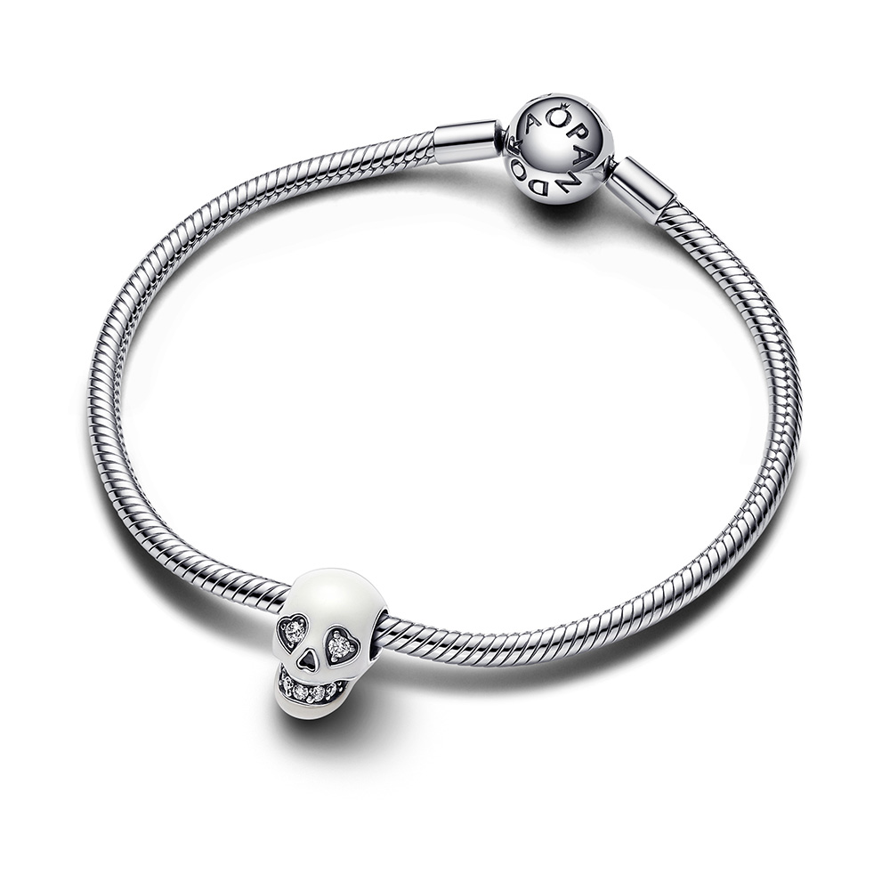 Pandora Moments Foszforeszkáló szikrázó koponya ezüst charm